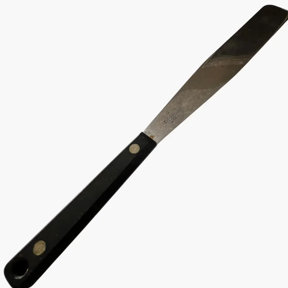 Flint Arrowhead Icing Spatula Vintage Stainless Steel Black Handle USA Cake Tool